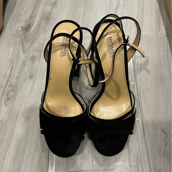 Michael Kors Black Heels (Yoonie platform) - Picture 3 of 5